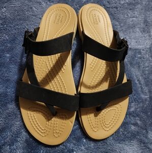 Crocs Women's Tulum Strappy Slide Sandals Black Size 6 Thong Flats Beach!